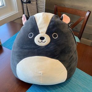 16” Skyler squishmallow